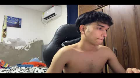 Snapshot of angel_hotc chatting on 24, 6, 2026 Angel online show from 24, 6, 2026