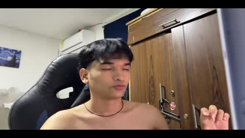 Snapshot of angel_hotc chatting on 2, 7, 2026 Angel online show from 2, 7, 2026