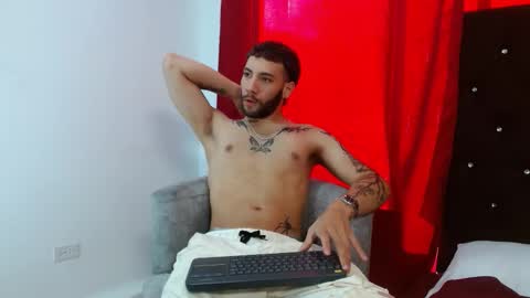 Snapshot of angel_kyrozz chatting on 17, 10, 2025 angel_kyrozz online show from 17, 10, 2025