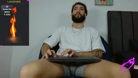 angel_kyrozz online show from 14, 12, 2025