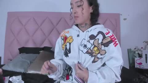 Angel  online show from 14, 2, 2025