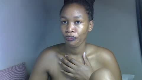 Snapshot of angel_mia5 chatting on 14, 6, 2026 angel_mia5 online show from 14, 6, 2026