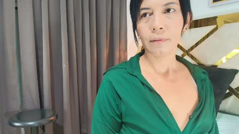 Snapshot of angel_perverted1 chatting on 16, 4, 2026 Nicolle online show from 16, 4, 2026