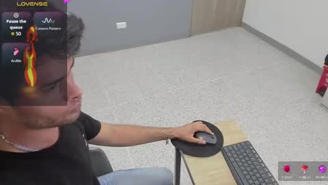 angel_schiavone online show from 11, 9, 2025