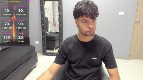 angel_schiavone online show from 20, 9, 2025