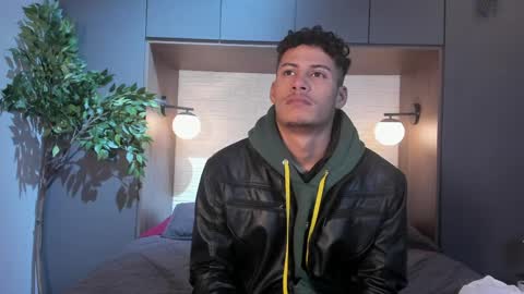 Snapshot of angel_silva_ chatting on 30, 4, 2026 Angel online show from 30, 4, 2026