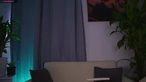 Snapshot of angel_sugaa chatting on 3, 7, 2026 independent model angel daza online show from 3, 7, 2026