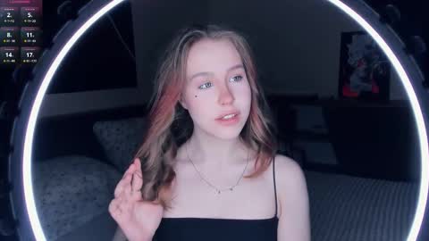 Snapshot of angel_to_burn chatting on 9, 2, 2026 SofiaSofi online show from 9, 2, 2026