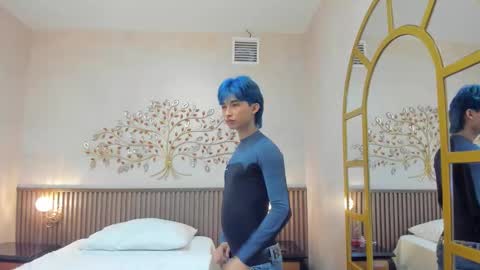 Snapshot of angel_yuhog chatting on 12, 11, 2025 Angel online show from 12, 11, 2025