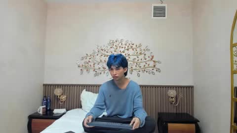 Snapshot of angel_yuhog chatting on 16, 11, 2025 Angel online show from 16, 11, 2025