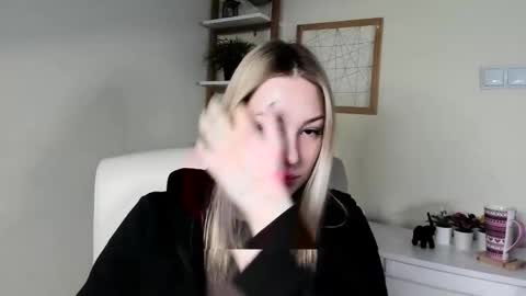 Snapshot of angela21babe chatting on 13, 2, 2026 Angela online show from 13, 2, 2026