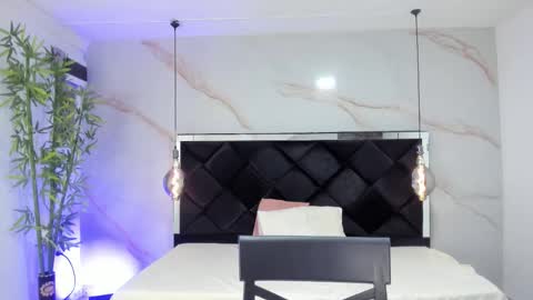 ANGELA online show from 8, 11, 2025