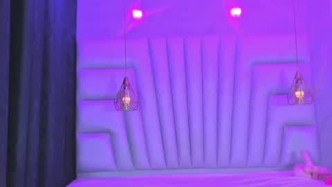 Snapshot of angelaa_cute chatting on 10, 4, 2026 ANGELA online show from 10, 4, 2026
