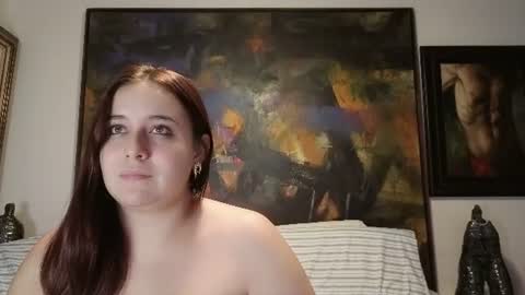 Snapshot of angelamax1 chatting on 3, 7, 2026 Max y Angela independent model online show from 3, 7, 2026