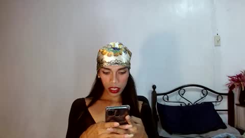 Snapshot of angelamonroe chatting on 28, 1, 2025 SENORITA online show from 28, 1, 2025