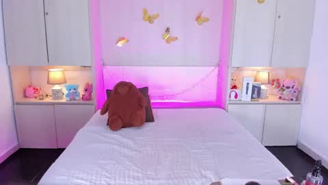 Snapshot of angelariverss chatting on 1, 3, 2026 angelariverss online show from 1, 3, 2026