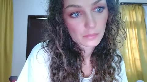 Snapshot of angelbel1e chatting on 24, 2, 2025 Angelbel1e online show from 24, 2, 2025