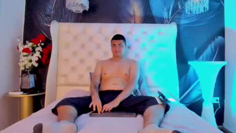 Snapshot of angelblue__ chatting on 20, 6, 2026 angelblue online show from 20, 6, 2026
