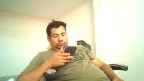 Snapshot of angeldavid90 chatting on 22, 4, 2026 angeldavid90 online show from 22, 4, 2026