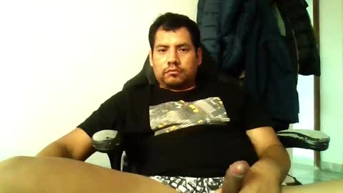 Snapshot of angeldavid90 chatting on 8, 5, 2026 angeldavid90 online show from 8, 5, 2026