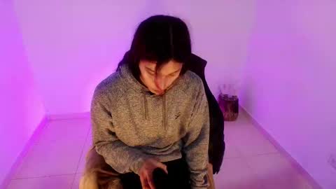 angele online show from 4, 3, 2026