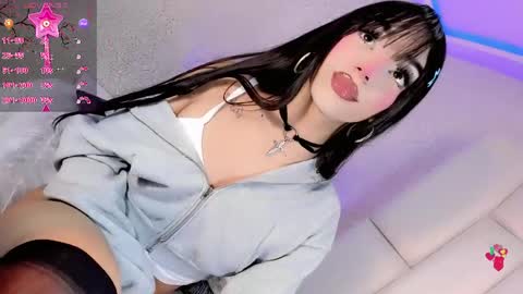Snapshot of angeles_bust chatting on 4, 5, 2026 angeles_bust online show from 4, 5, 2026