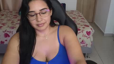 Snapshot of angeleslinda chatting on 16, 2, 2025 anastasia online show from 16, 2, 2025