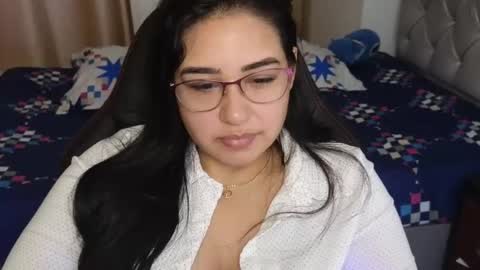 Snapshot of angeleslinda chatting on 4, 3, 2025 anastasia online show from 4, 3, 2025