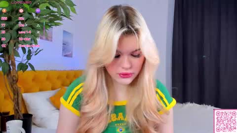 Snapshot of angelic_pricess chatting on 21, 3, 2026 Emma online show from 21, 3, 2026