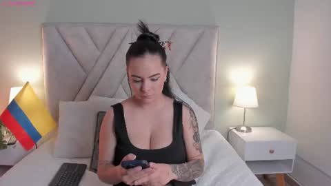 Snapshot of angelica_cross chatting on 27, 6, 2026 Angelica Cross online show from 27, 6, 2026