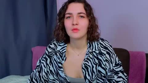 Snapshot of angelichatheway chatting on 19, 2, 2026 Roxi online show from 19, 2, 2026