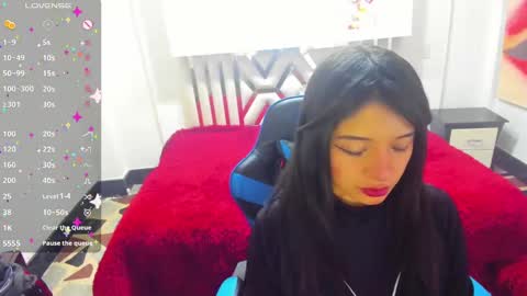 Snapshot of angelie_3 chatting on 14, 10, 2025 angelie online show from 14, 10, 2025