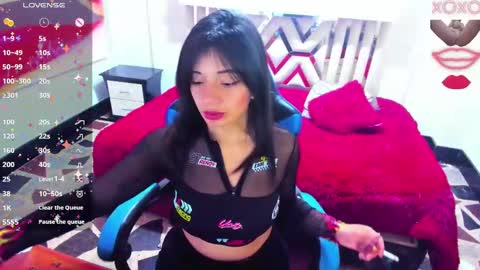 Snapshot of angelie_3 chatting on 15, 10, 2025 angelie online show from 15, 10, 2025