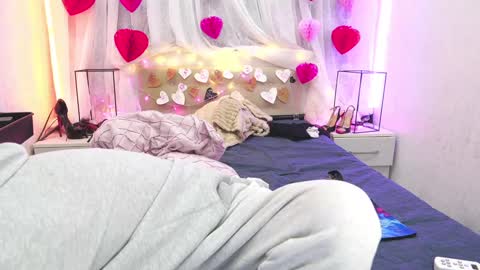 Angelika Rouge online show from 25, 2, 2026