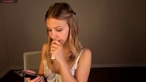 Snapshot of angelina_becker chatting on 20, 6, 2026 Angelina online show from 20, 6, 2026