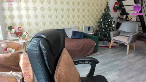 angelina_class_7 online show from 1, 12, 2025