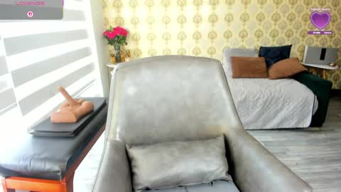 Snapshot of angelina_class_7 chatting on 3, 6, 2026 angelina_class_7 online show from 3, 6, 2026