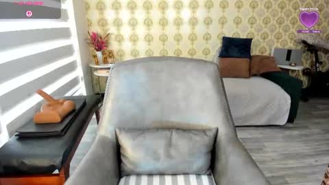 Snapshot of angelina_class_7 chatting on 10, 6, 2026 angelina_class_7 online show from 10, 6, 2026