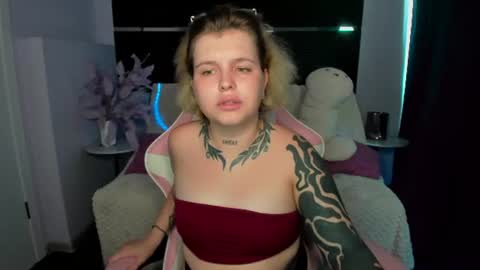 Snapshot of angelina_meaw chatting on 3, 8, 2026 angelina_meaw online show from 3, 8, 2026