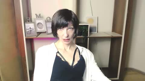 Angelina online show from 18, 10, 2025