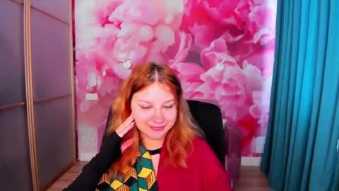 Snapshot of angelinalow chatting on 12, 5, 2026 AngelinaLow online show from 12, 5, 2026