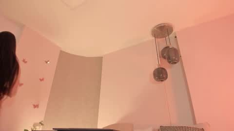 Angeline  online show from 29, 11, 2025