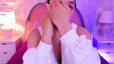 Snapshot of angeline__cute chatting on 13, 5, 2026 angeline online show from 13, 5, 2026