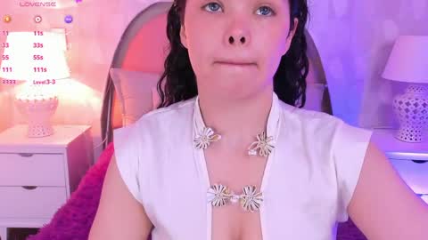 Snapshot of angeline__cute chatting on 14, 5, 2026 angeline online show from 14, 5, 2026