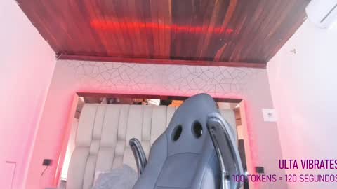 Angeline Heet online show from 19, 12, 2024