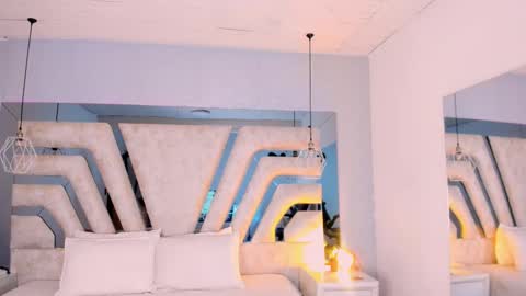 Angeline Heet online show from 7, 10, 2025