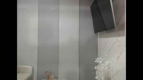 angelinna_12 online show from 26, 5, 2026