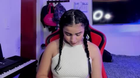 ANGELIQUE DUBOIS online show from 25, 2, 2026