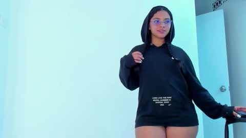 A F R O D I T A online show from 30, 10, 2025