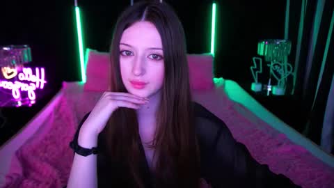 Snapshot of angellblush chatting on 26, 10, 2025 AngelBlush online show from 26, 10, 2025